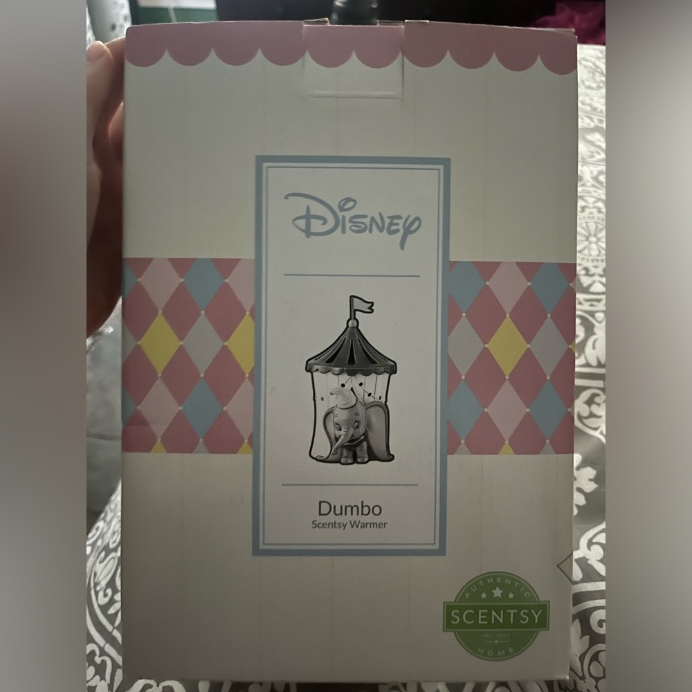 dumbo scentsy wax warmer